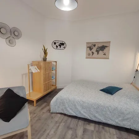 Apartment Centre-ville - Gare - Jardin Wilson - Chateau Bourbon