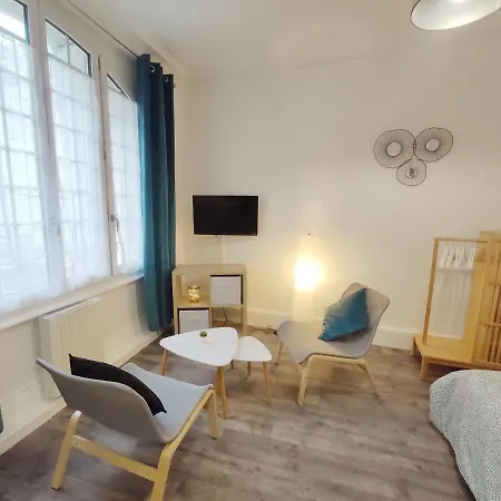 Centre-ville - Gare - Jardin Wilson - Chateau Bourbon Apartment Montlucon